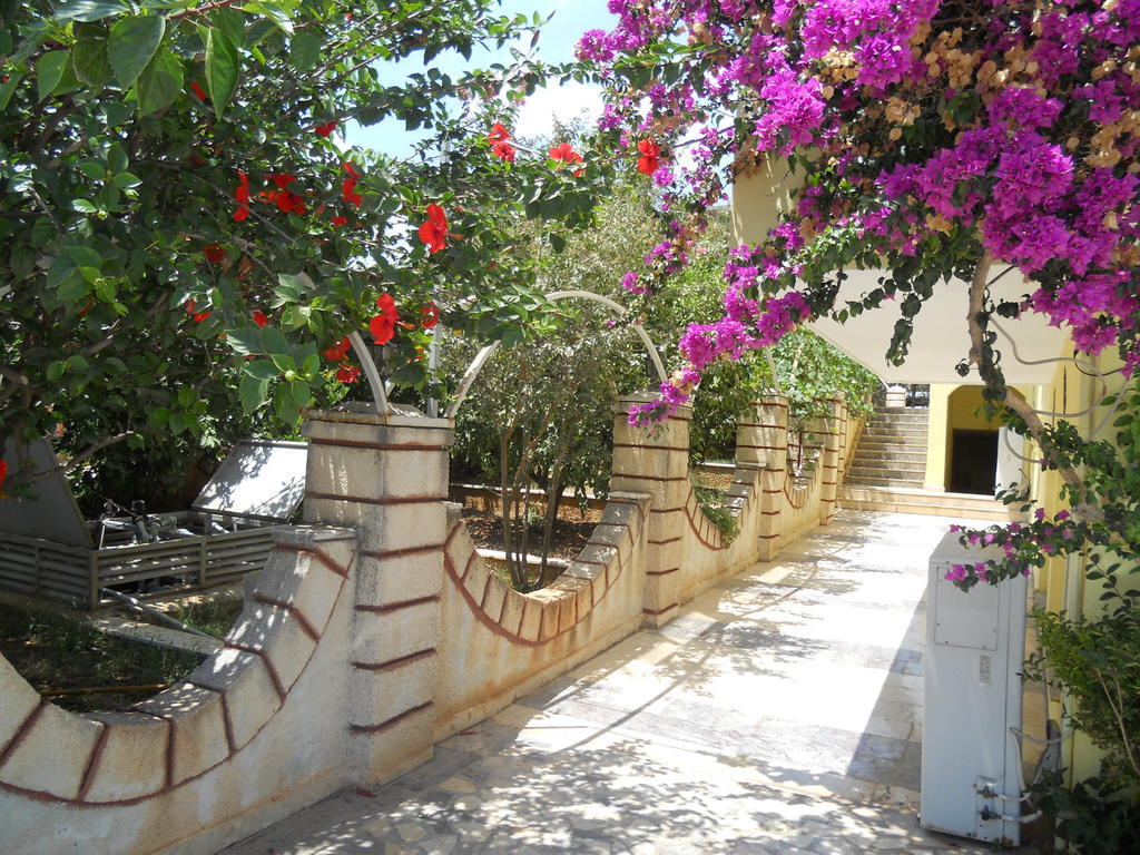 Baris Hotel Erdemli Экстерьер фото